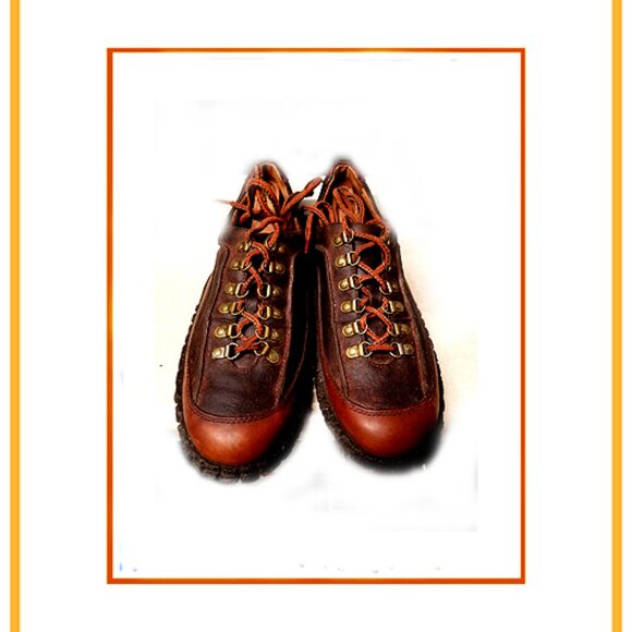 New One Of A Kind Special Edition Hand-crafted Born Shoes